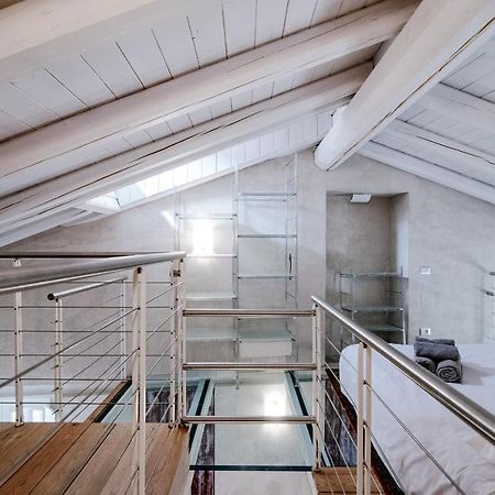 House Of Glass Cathedral View - The House Of Travelers Como Luaran gambar