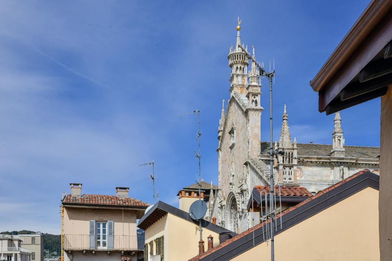 House Of Glass Cathedral View - The House Of Travelers Como Luaran gambar